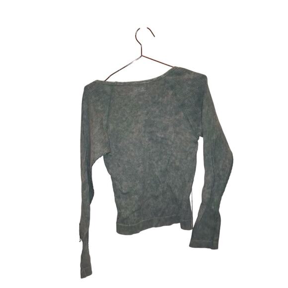 Victoria's Secret PINK Active Green Thermal Crop Top - L - Picture 2 of 3